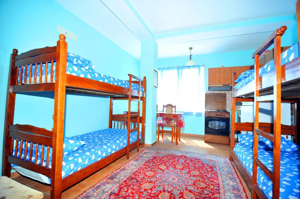 Pemaj Hostel Shkoder Ruang foto