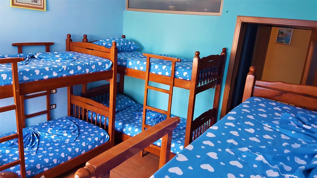 Pemaj Hostel Shkoder Bagian luar foto